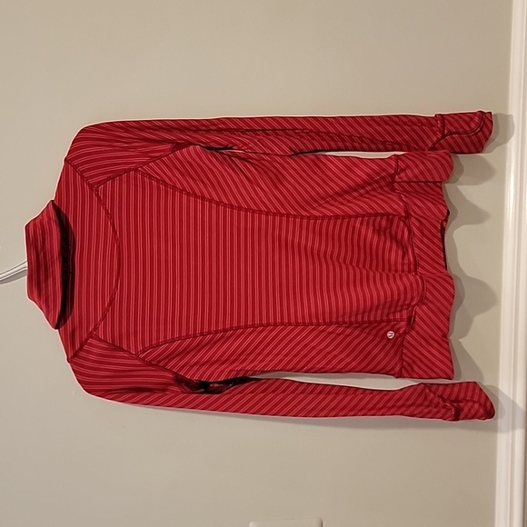 Lululemon Think Fast Pullover - Picture 2 of 7
